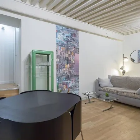 Character Apartment 6 People - City Center Lyon Exterior foto